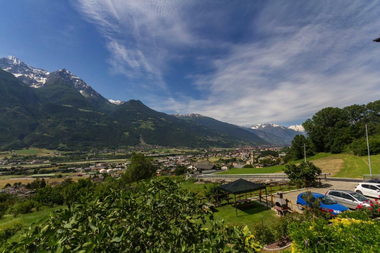Vistarelax Apartment Aosta Exterior photo