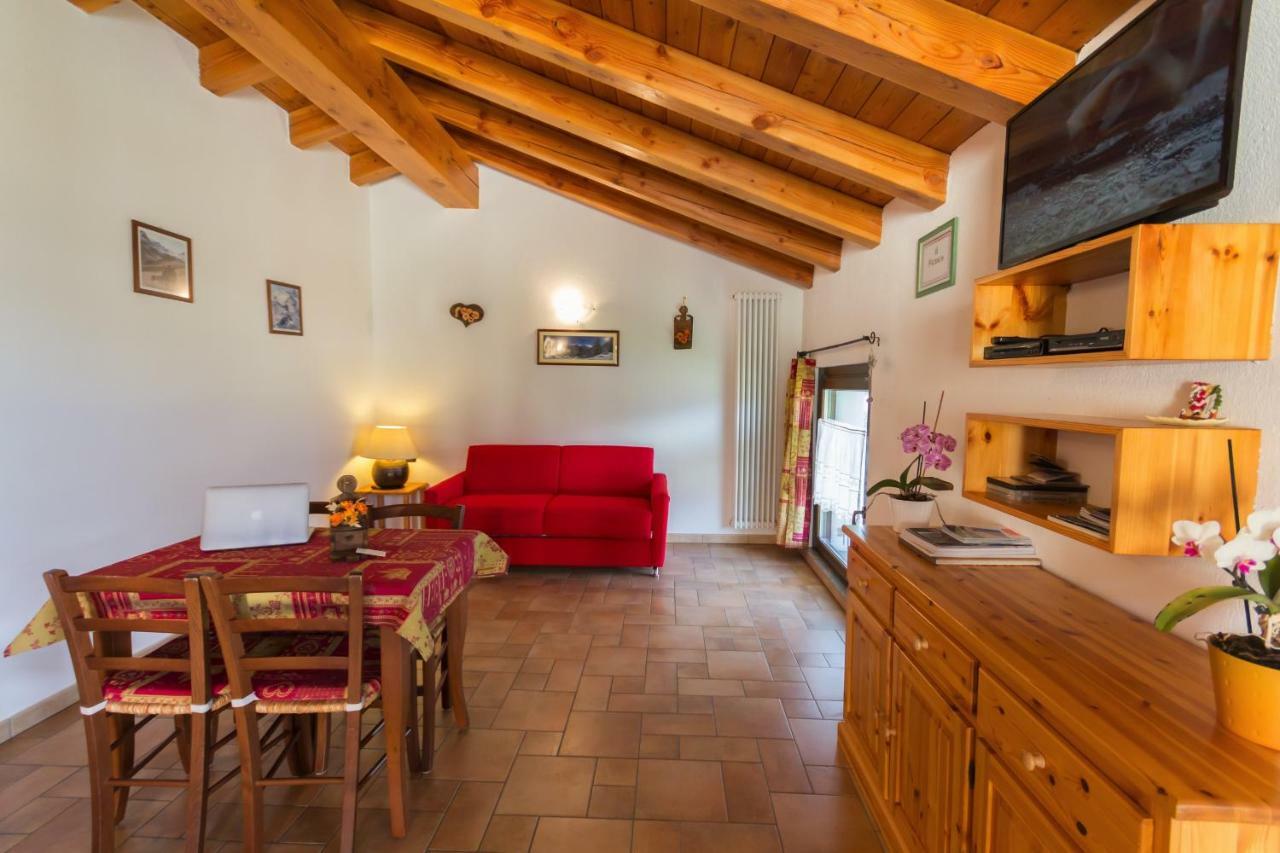 Vistarelax Apartment Aosta Exterior photo